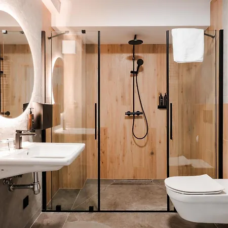 Zloty Horyzont 아파트 *