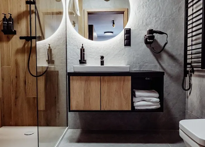 Zloty Horyzont 스클라르스카포렘바